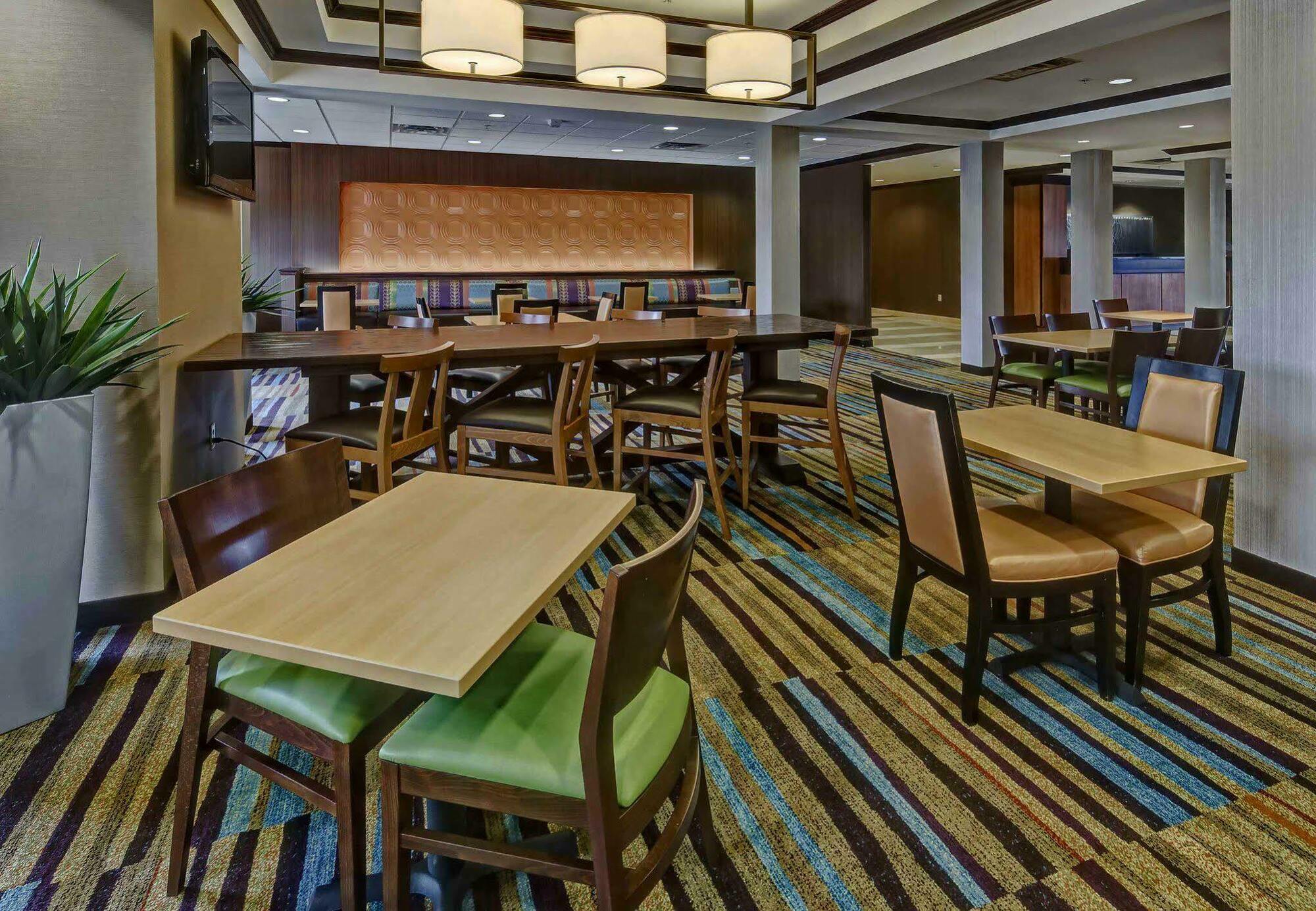 Fairfield Inn & Suites By Marriott Oklahoma City Nw Expressway/Warr Acres Exterior photo